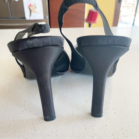 Nine West Black Slingback Heels Fabric Size 9 with 4.5” Heel Round Toe - Picture 7 of 11